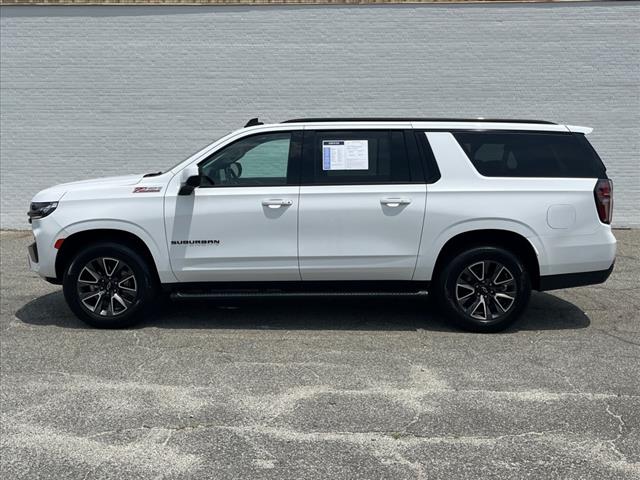 2022 Chevrolet Suburban Z71 - Photo 2