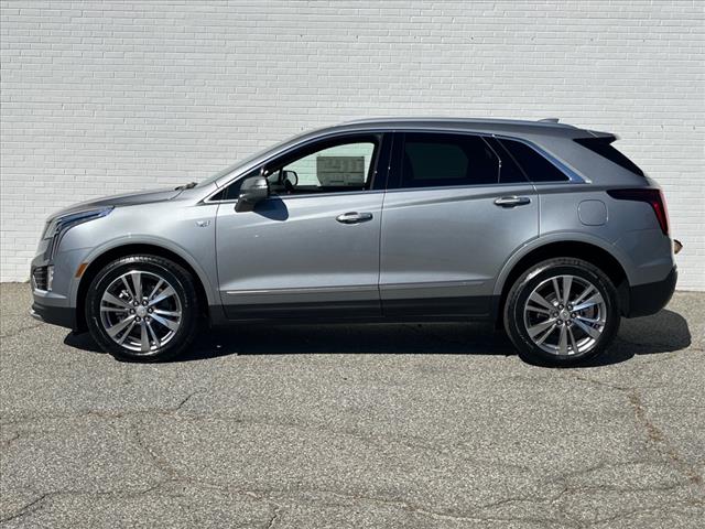 2025 Cadillac XT5 Premium Luxury - Photo 2