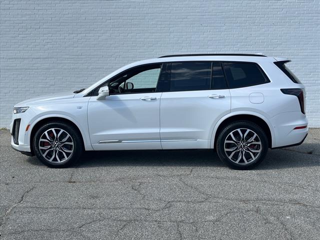 2025 Cadillac XT6 AWD 4DR SPORT - Photo 2
