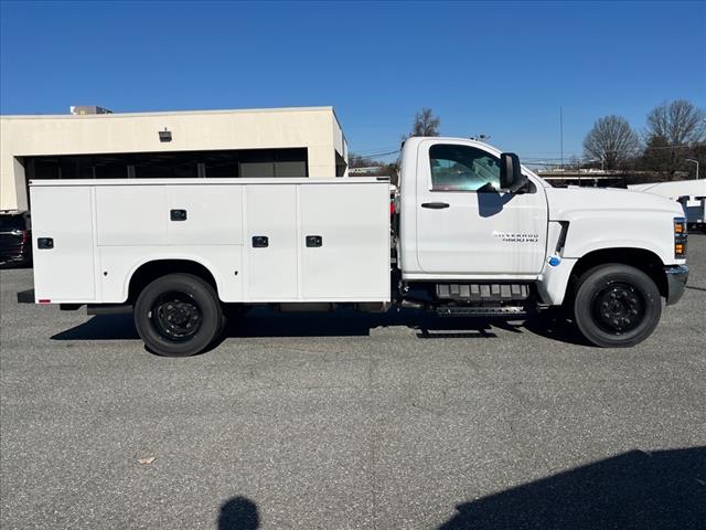 2024 Chevrolet SILVERADO MD 2WD REG CAB WORK TRUCK - Photo 2