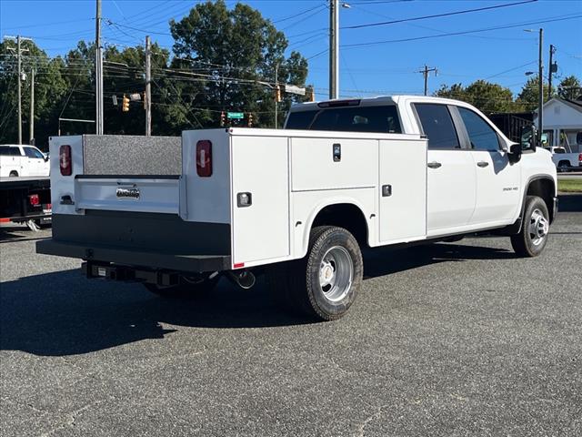 2024 Chevrolet Silverado 3500HD CC 2WD CREW CAB 177  WB, 60 - Photo 3