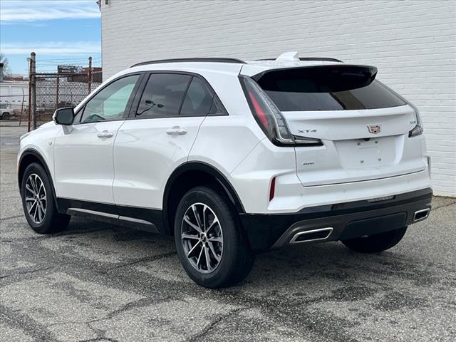 2025 Cadillac XT4 AWD 4DR SPORT - Photo 3