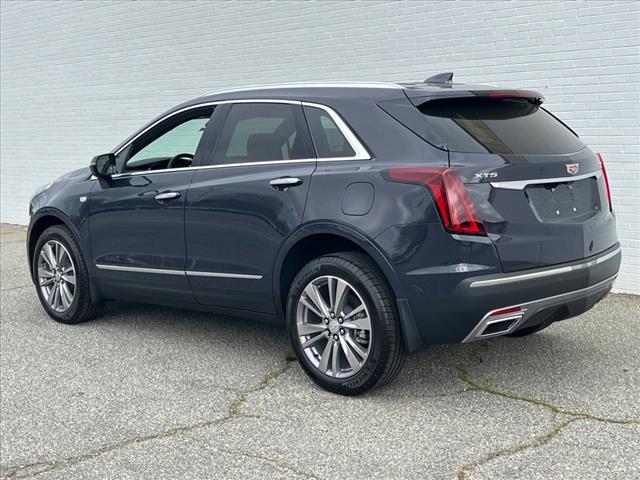 2025 Cadillac XT5 FWD 4DR PREMIUM LUXURY - Photo 3