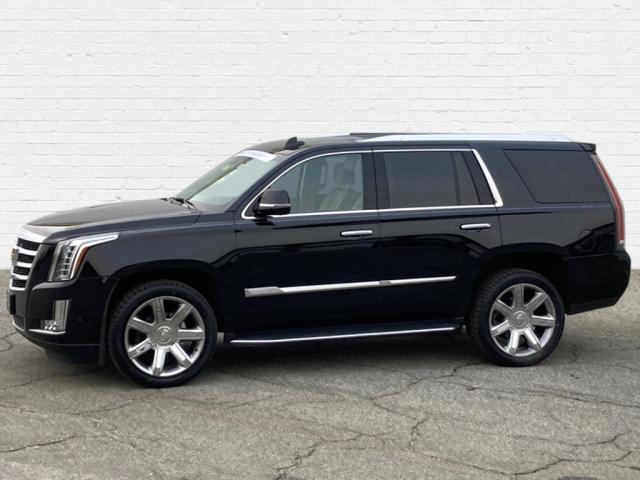 2018 Cadillac Escalade Luxury - Photo 3