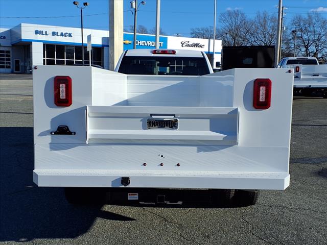 2025 Chevrolet Silverado 3500HD CC 2WD REG CAB 171  WB, 84.5 - Photo 4