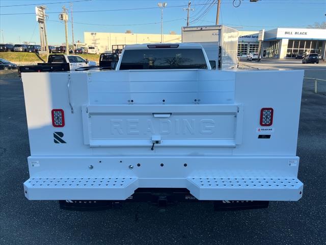 2025 Chevrolet Silverado 3500HD CC 4WD CREW CAB 177  WB, 60 - Photo 4
