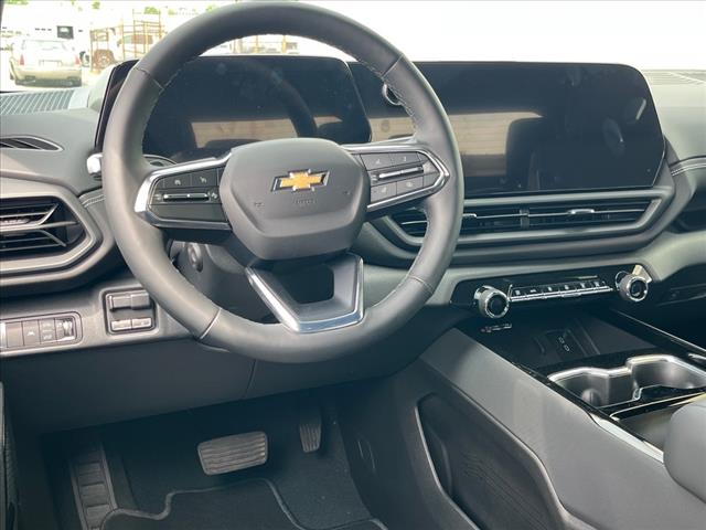 2025 Chevrolet Silverado EV E4WD CREW CAB EXTENDED RA - Photo 4