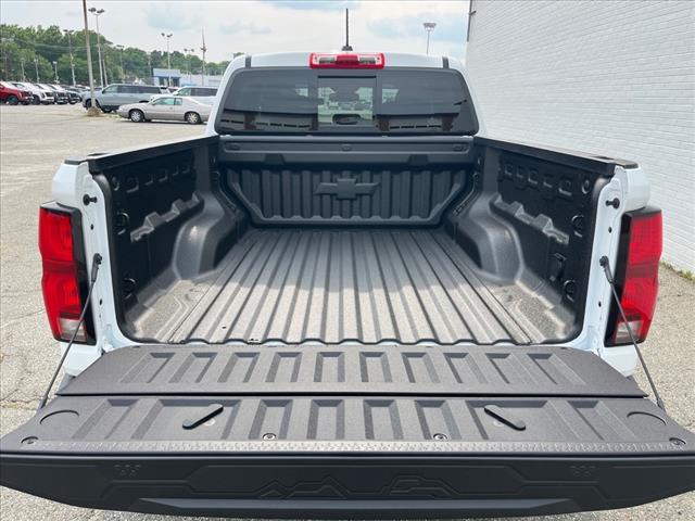 2025 Chevrolet Colorado 4WD CREW CAB ZR2 - Photo 4