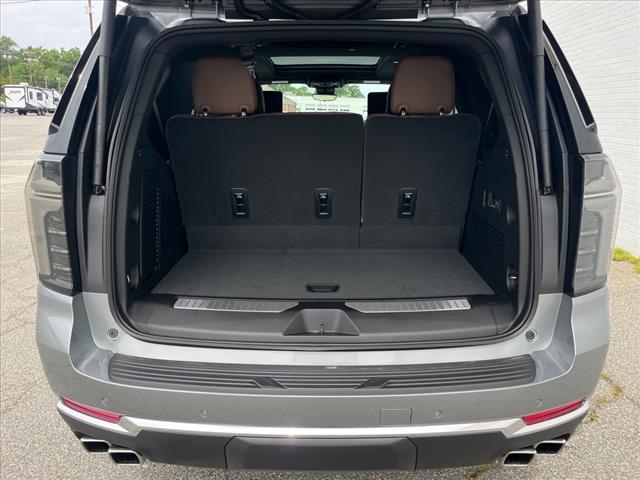 2025 Chevrolet Tahoe 4WD 4DR HIGH COUNTRY - Photo 4