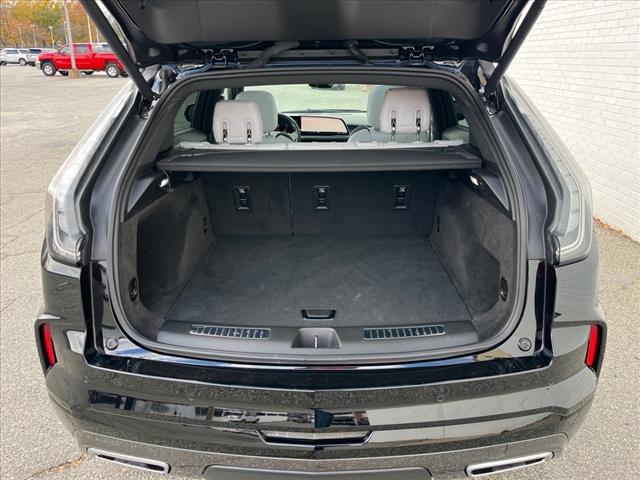 2024 Cadillac XT4 Sport - Photo 4