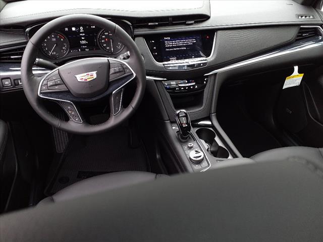2024 Cadillac XT5 AWD 4DR PREMIUM LUXURY - Photo 4