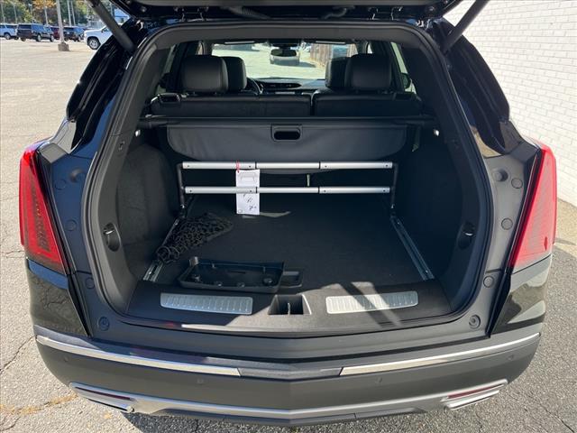2025 Cadillac XT5 AWD 4DR PREMIUM LUXURY - Photo 4