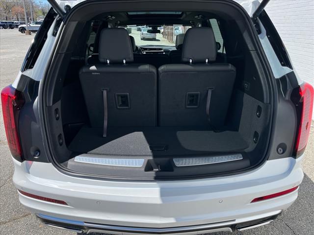 2025 Cadillac XT6 FWD 4DR LUXURY - Photo 4