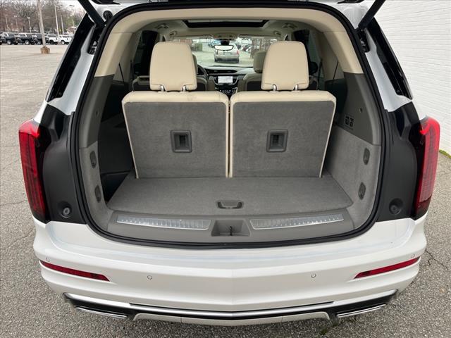 2025 Cadillac XT6 FWD 4DR PREMIUM LUXURY - Photo 4