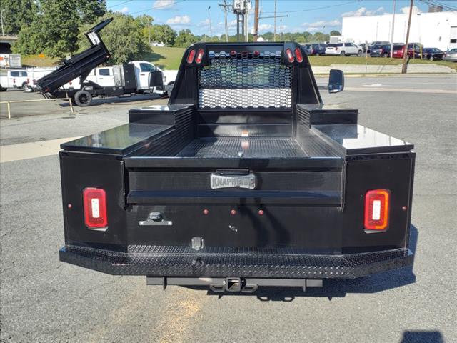 2023 Chevrolet SILVERADO MD 2WD CREW CAB WORK TRUCK - Photo 4