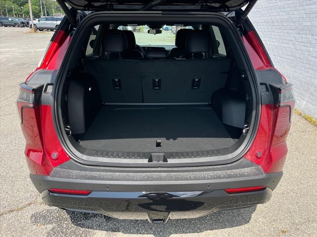 2026 Chevrolet Equinox FWD 4DR RS W/1RS - Photo 4