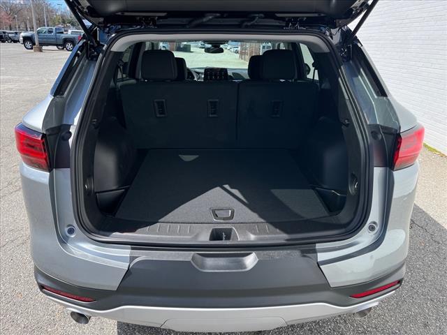 2025 Chevrolet Blazer FWD 4DR LT W/2LT - Photo 4