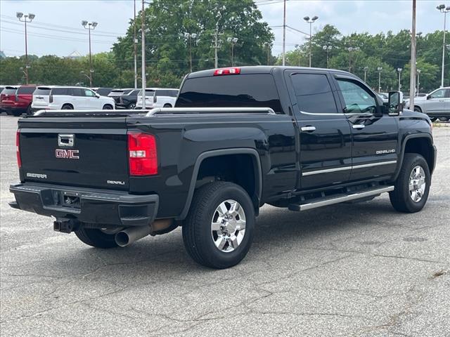 2017 GMC Sierra 3500HD Denali - Photo 5