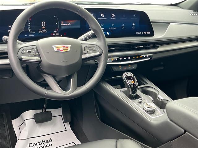 2024 Cadillac XT4 Luxury - Photo 5