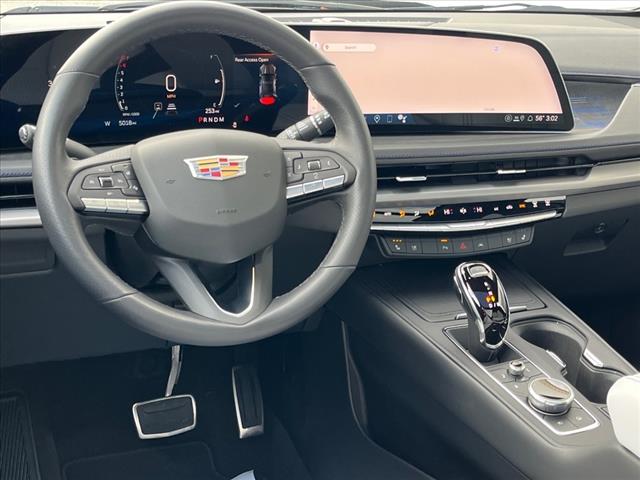 2024 Cadillac XT4 Sport - Photo 5
