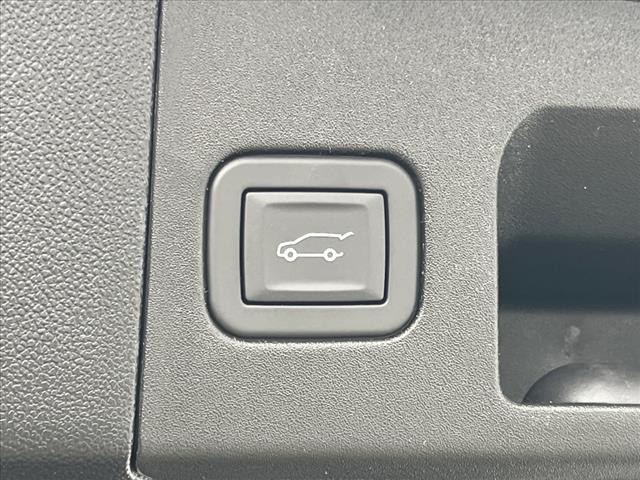 2025 Cadillac XT5 FWD 4DR PREMIUM LUXURY - Photo 5