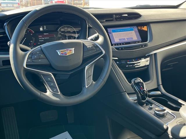 2025 Cadillac XT5 FWD 4DR PREMIUM LUXURY - Photo 5