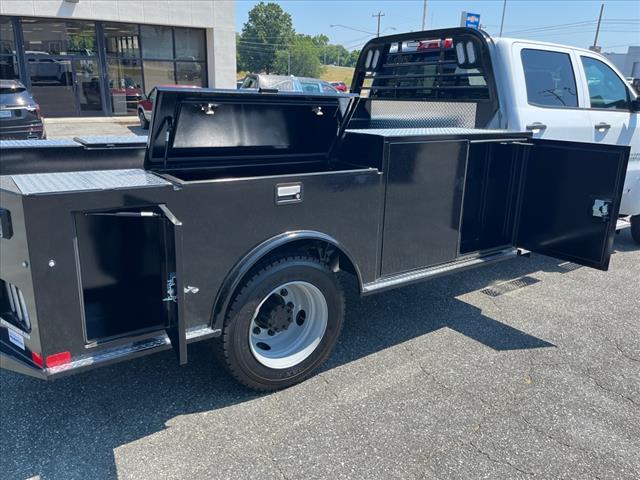 2024 Chevrolet SILVERADO MD 2WD CREW CAB WORK TRUCK - Photo 5