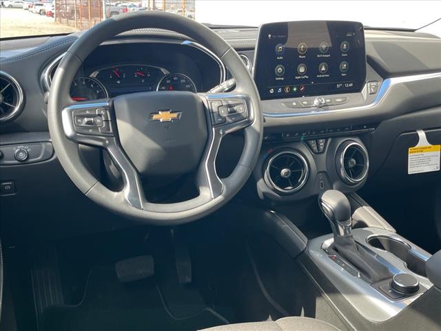 2025 Chevrolet Blazer FWD 4DR LT W/2LT - Photo 5
