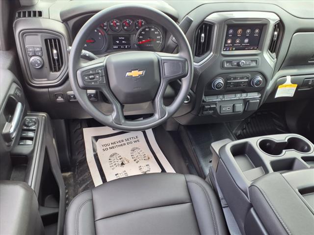 2025 Chevrolet Silverado 3500HD CC 2WD CREW CAB 177  WB, 60 - Photo 6