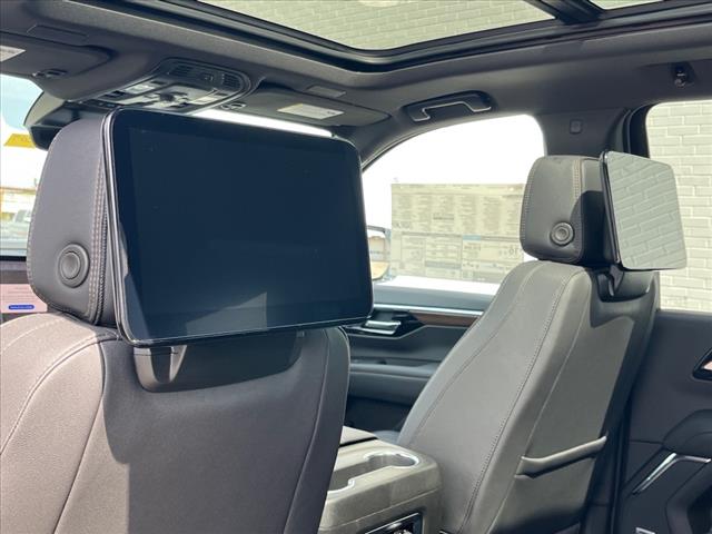 2025 Chevrolet Suburban 4WD 4DR HIGH COUNTRY - Photo 6