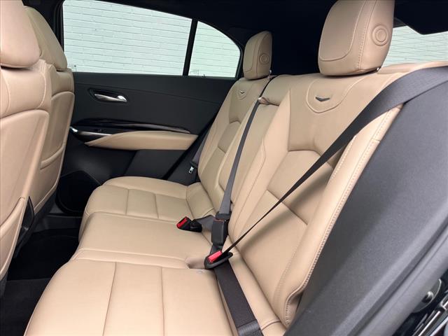 2024 Cadillac XT4 Luxury - Photo 6
