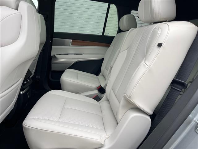 2026 Cadillac VISTIQ AWD 4DR LUXURY - Photo 6