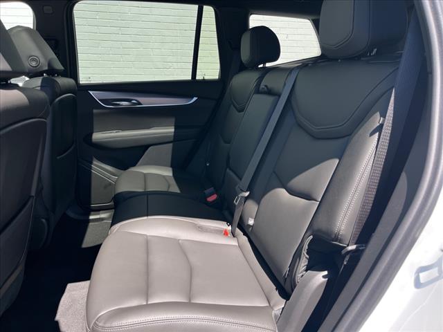 2025 Cadillac XT6 FWD 4DR LUXURY - Photo 6