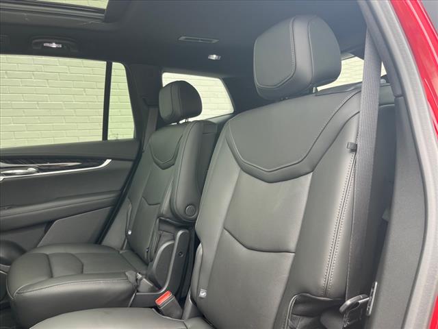 2025 Cadillac XT6 FWD 4DR PREMIUM LUXURY - Photo 6