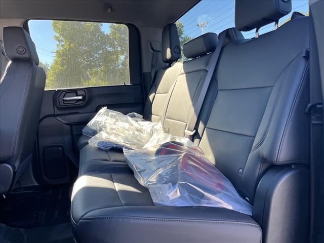 2024 Chevrolet Silverado 3500HD CC 2WD CREW CAB 177  WB, 60 - Photo 7