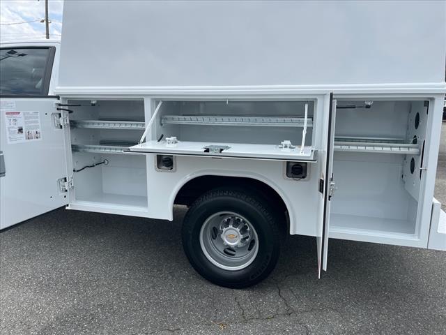2024 Chevrolet Silverado 3500HD CC 4WD CREW CAB 177  WB, 60 - Photo 7