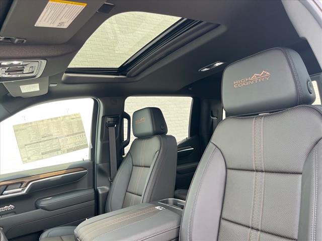 2025 Chevrolet Silverado 1500 4WD CREW CAB 147  HIGH CO - Photo 7
