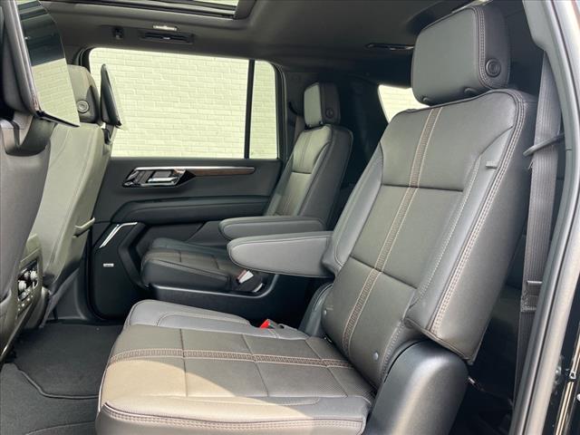 2025 Chevrolet Suburban 4WD 4DR HIGH COUNTRY - Photo 7