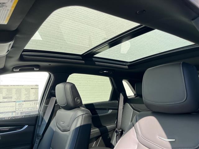 2025 Cadillac XT5 AWD 4DR PREMIUM LUXURY - Photo 7