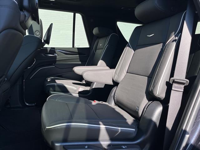2024 Cadillac Escalade 4WD 4DR SPORT - Photo 7