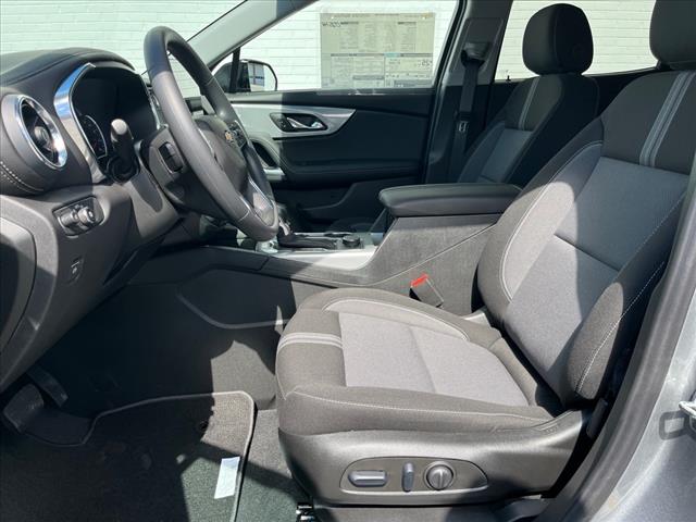 2025 Chevrolet Blazer FWD 4DR LT W/2LT - Photo 7