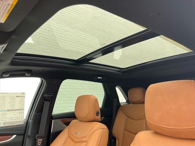 2025 Cadillac XT5 FWD 4DR PREMIUM LUXURY - Photo 8