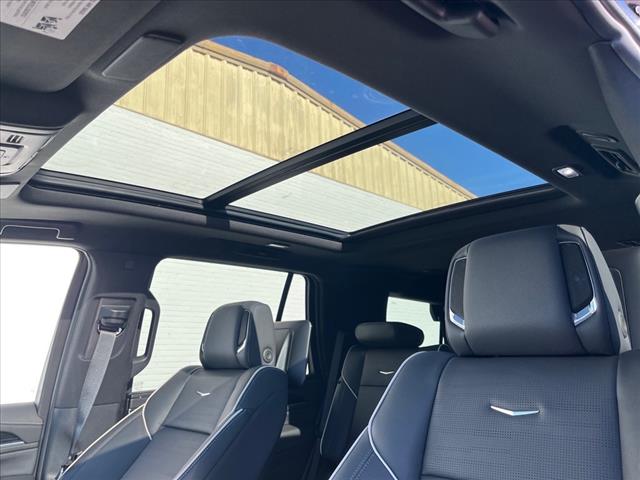 2024 Cadillac Escalade 4WD 4DR SPORT - Photo 8