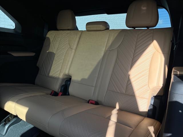 2025 Cadillac Escalade IQ AWD 4DR LUXURY 2 - Photo 8