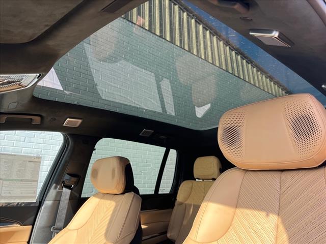 2025 Cadillac Escalade IQ AWD 4DR SPORT 2 - Photo 8
