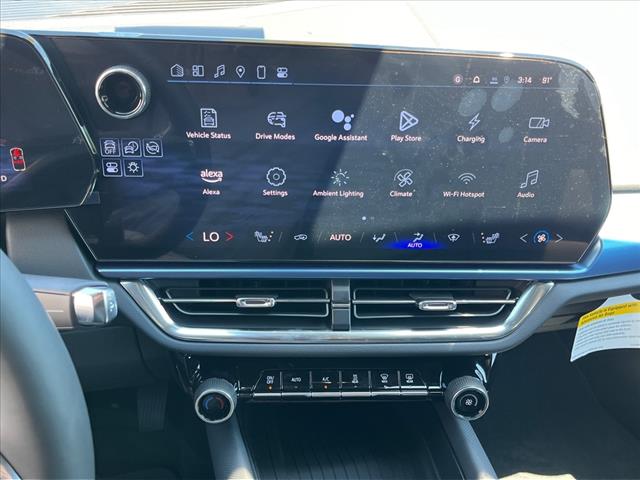 2024 Chevrolet Equinox EV LT - Photo 8
