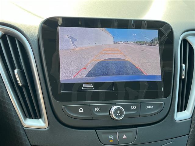 2025 Chevrolet Malibu LS - Photo 9