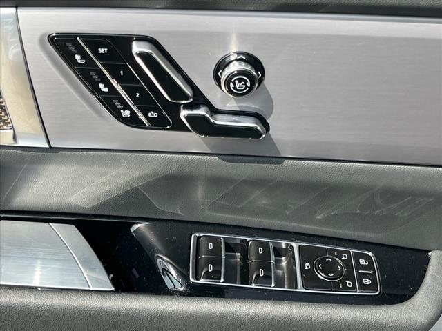 2026 Cadillac VISTIQ AWD 4DR SPORT - Photo 9