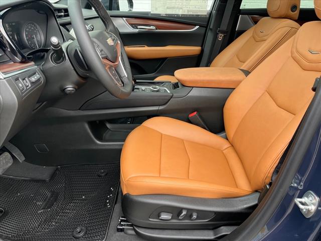 2025 Cadillac XT5 FWD 4DR PREMIUM LUXURY - Photo 9