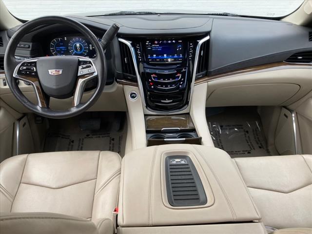 2018 Cadillac Escalade Luxury - Photo 9